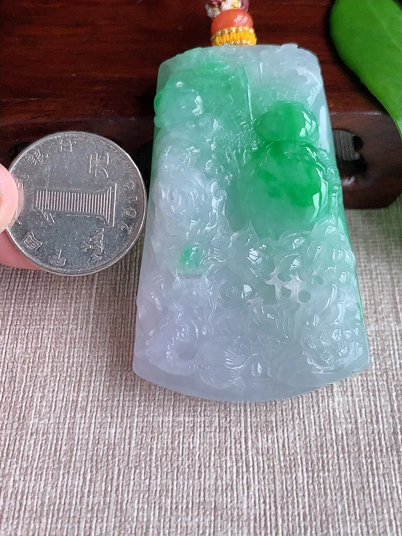 天然A货翡翠飘绿龙牌意境山水牌吊坠尺寸61.4×38.4×12.6m量72.17g 0710
