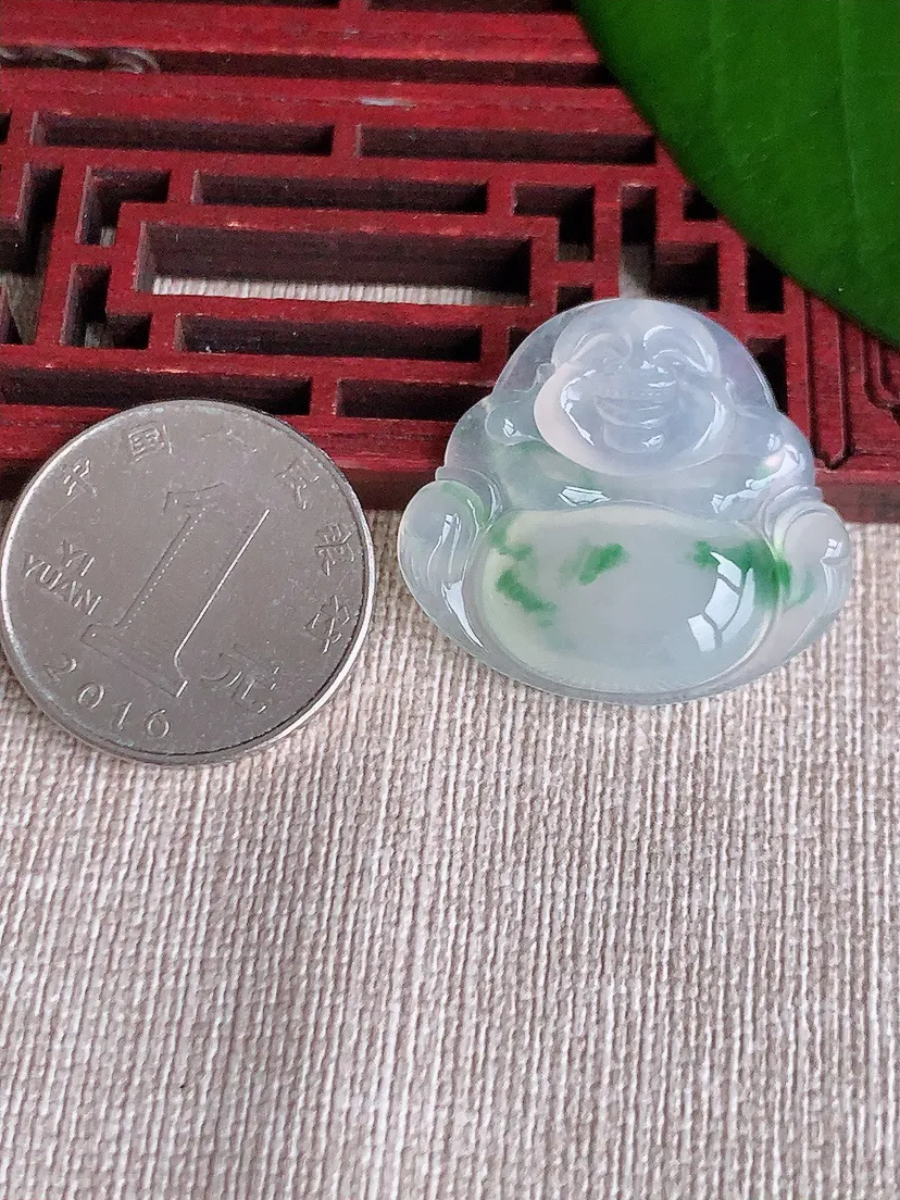 天然A货翡翠飘花佛公吊坠尺寸27×29.8×5.5m量6.82g 0710