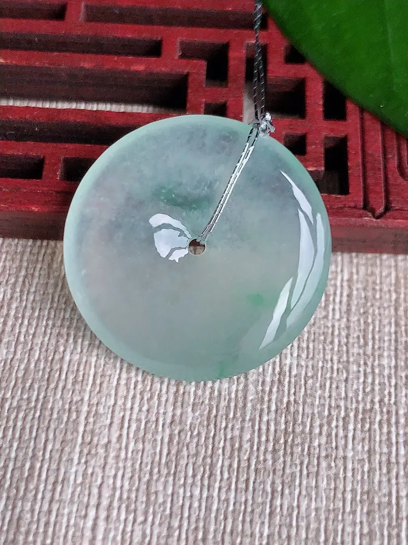 天然A货翡翠晴绿平安扣吊坠尺寸26.8×4.6m量7.32g 0710