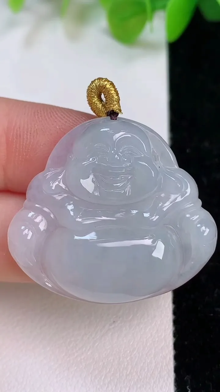 天然A货翡翠佛公吊坠，尺寸29.3-33.2-6，重量:8.70g
7月11日