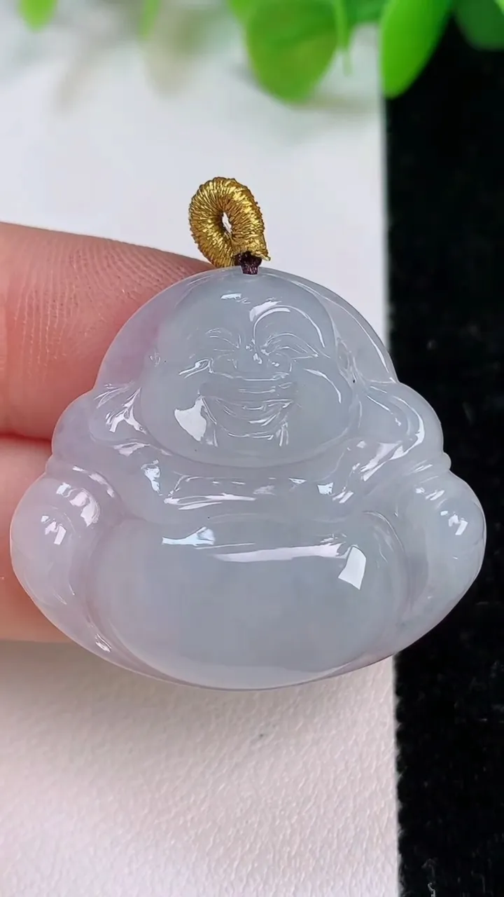天然A货翡翠佛公吊坠，尺寸29.3-33.2-6，重量:8.70g
7月11日