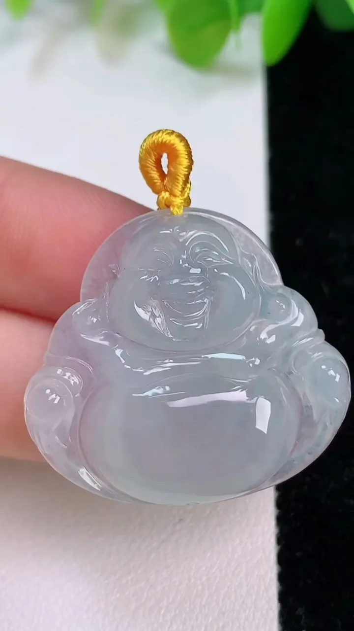 天然A货翡翠佛公吊坠，尺寸28.5-32-5.7，重量:7.94g
7月12日