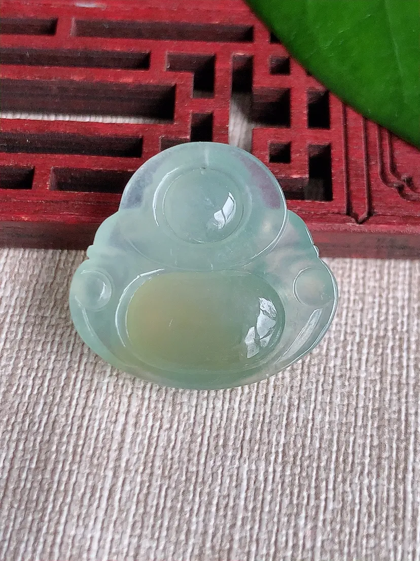 天然A货翡翠飘黄翡佛公吊坠尺寸25×26.6×5.5m量6.23g 0711