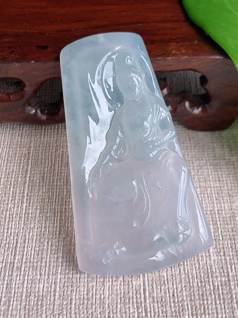 天然A货翡翠自在观音吊坠尺寸54.8×29.2×5.3m量18.00g 0711