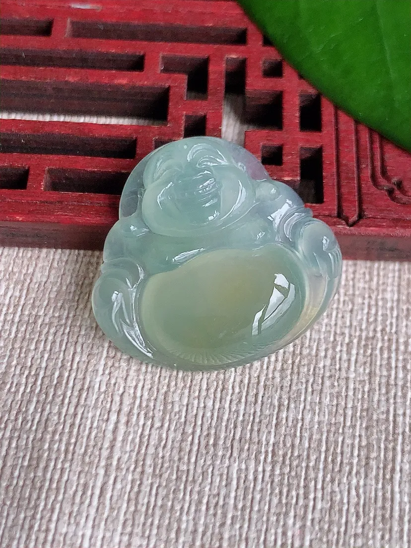 天然A货翡翠飘黄翡佛公吊坠尺寸25×26.6×5.5m量6.23g 0711