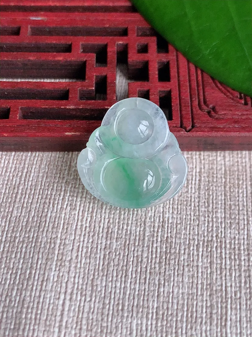 天然A货翡翠飘绿佛公吊坠尺寸20.7×20.6×5.2m量3.40g 0711