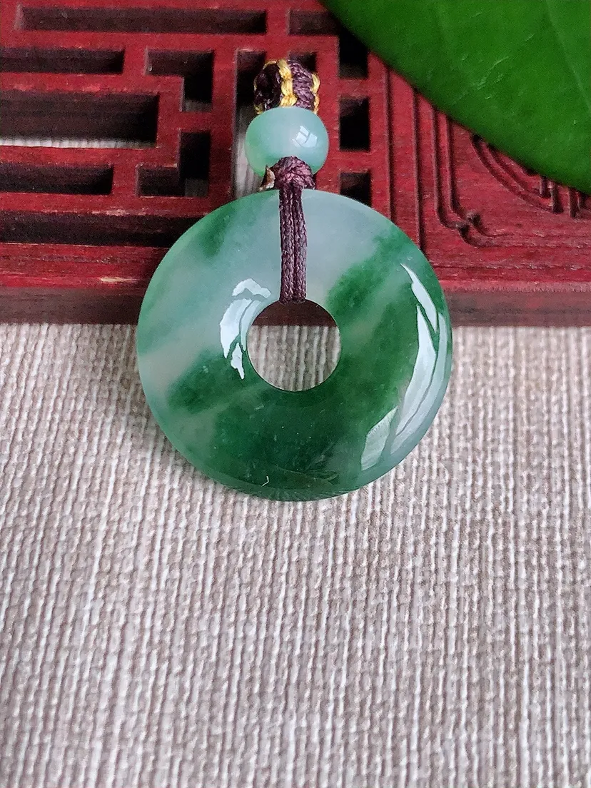 天然A货翡翠飘花平安环吊坠尺寸23.8×3.5m量4.40g 0711