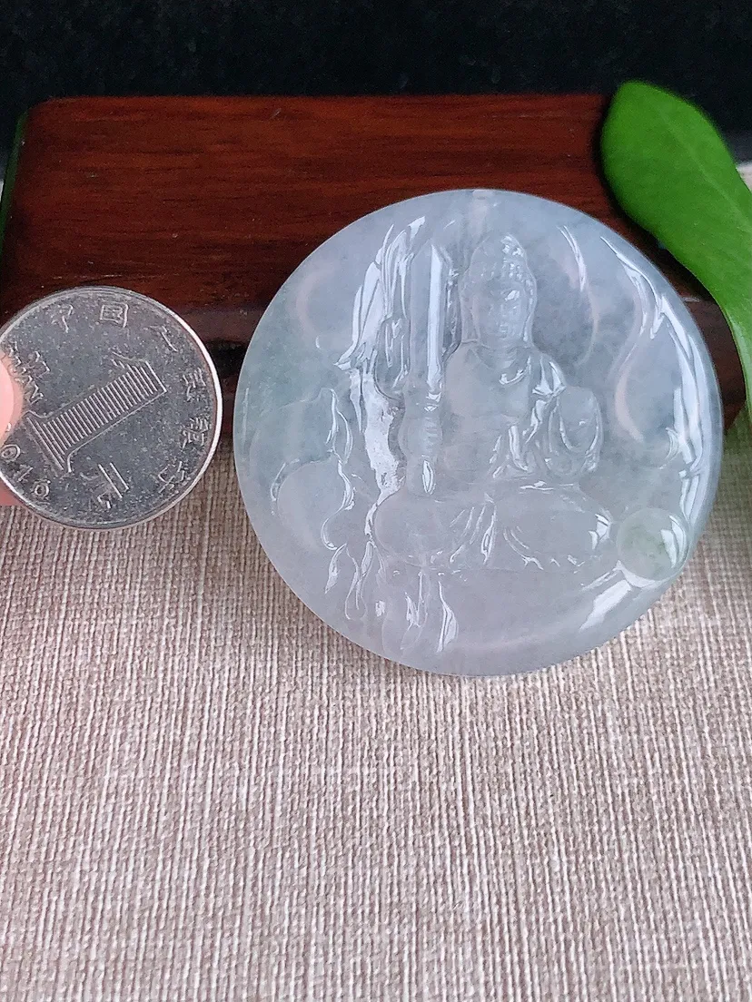 天然A货翡翠飘花不动明王吊坠尺寸50.8×4.4m量25.50g 0711