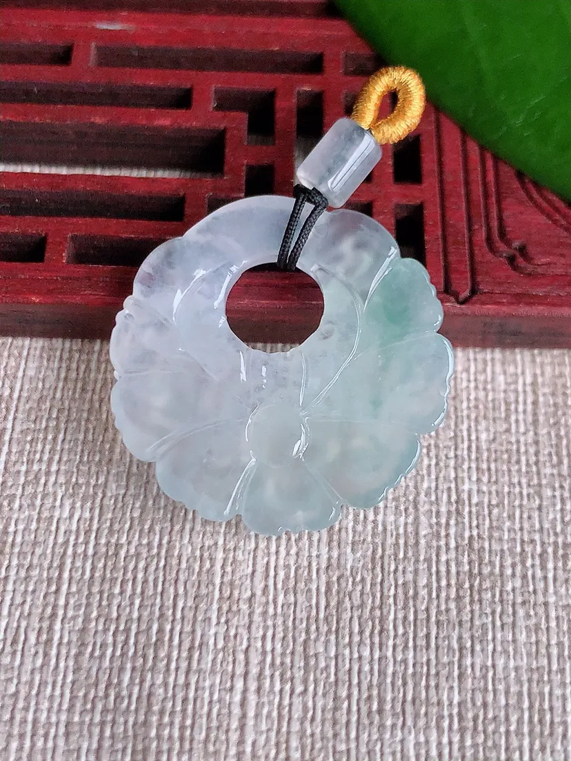 天然A货翡翠荷花和和美美吊坠尺寸27.2×4.5m量6.20g 0711