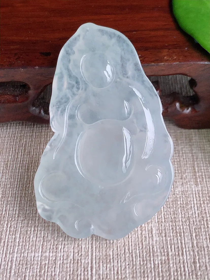 天然A货翡翠白月光黄财神吊坠尺寸52×32×5.6m量18.28g 0711