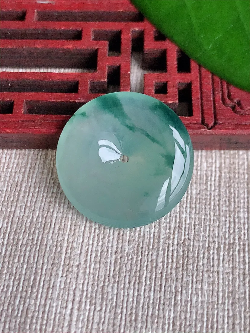 天然A货翡翠飘花平安扣吊坠尺寸23.5×5m量6.03g 0711