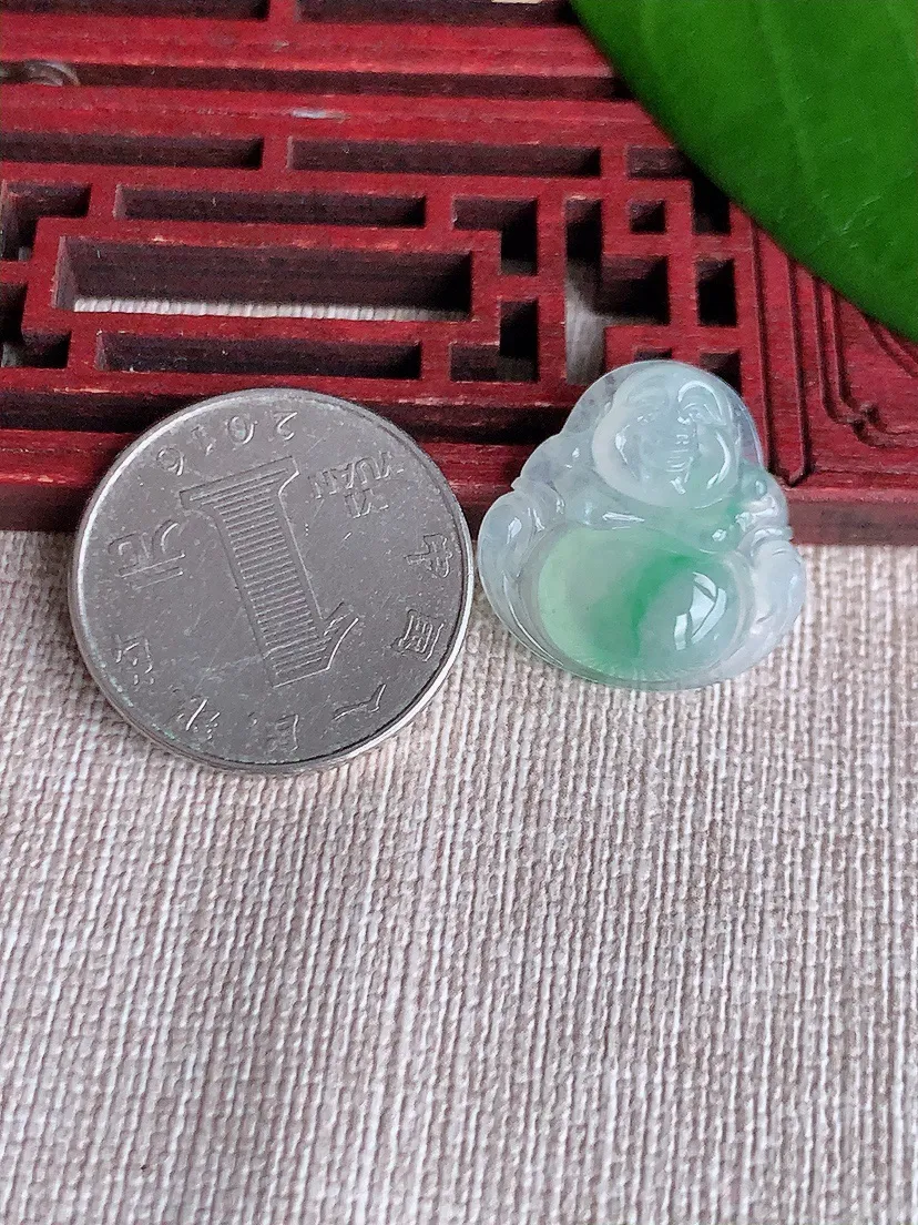 天然A货翡翠飘绿佛公吊坠尺寸20.7×20.6×5.2m量3.40g 0711