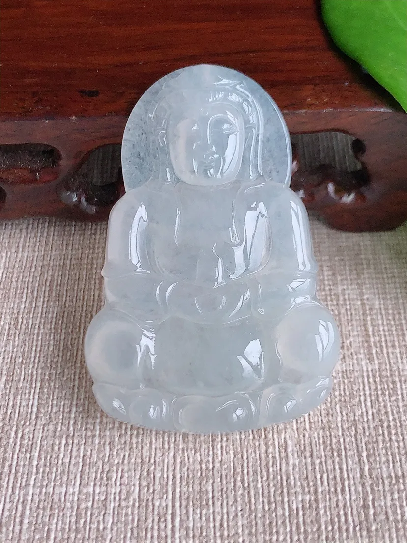天然A货翡翠白月光正装观音吊坠尺寸50×34×5m量16.22g 0711