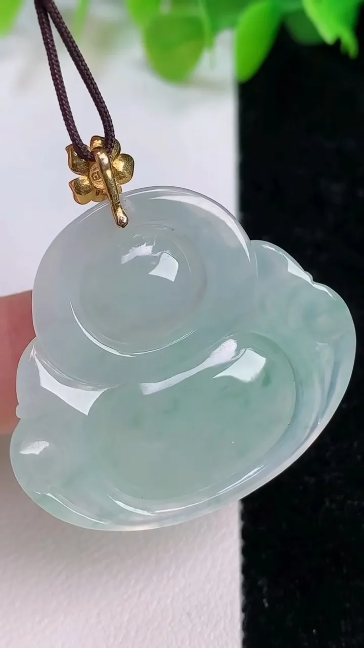 天然A货翡翠佛公吊坠，尺寸32-35.5-5.8，重量:10.28g
7月12日