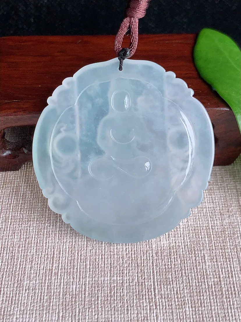 天然A货翡翠白月光普贤菩萨吊坠尺寸52.2×51.6×5.8m量29.15g 0712