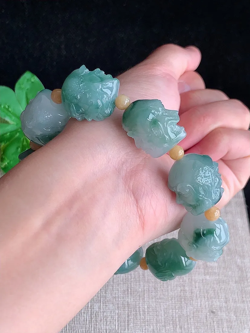 天然A货翡翠冰飘花十八罗汉手串9颗 度高尺寸20×17×18.6mm 重量102.87g 0712