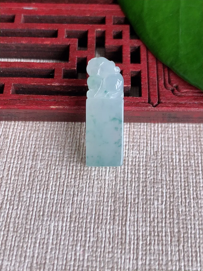 天然A货翡翠飘花招财貔貅印章尺寸24.4×8×5.7m量3.47g 0712