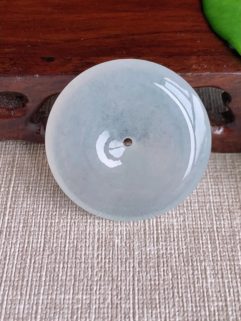 天然A货翡翠白月光大平安扣吊坠尺寸34.6×5.7m量15.26g 0712