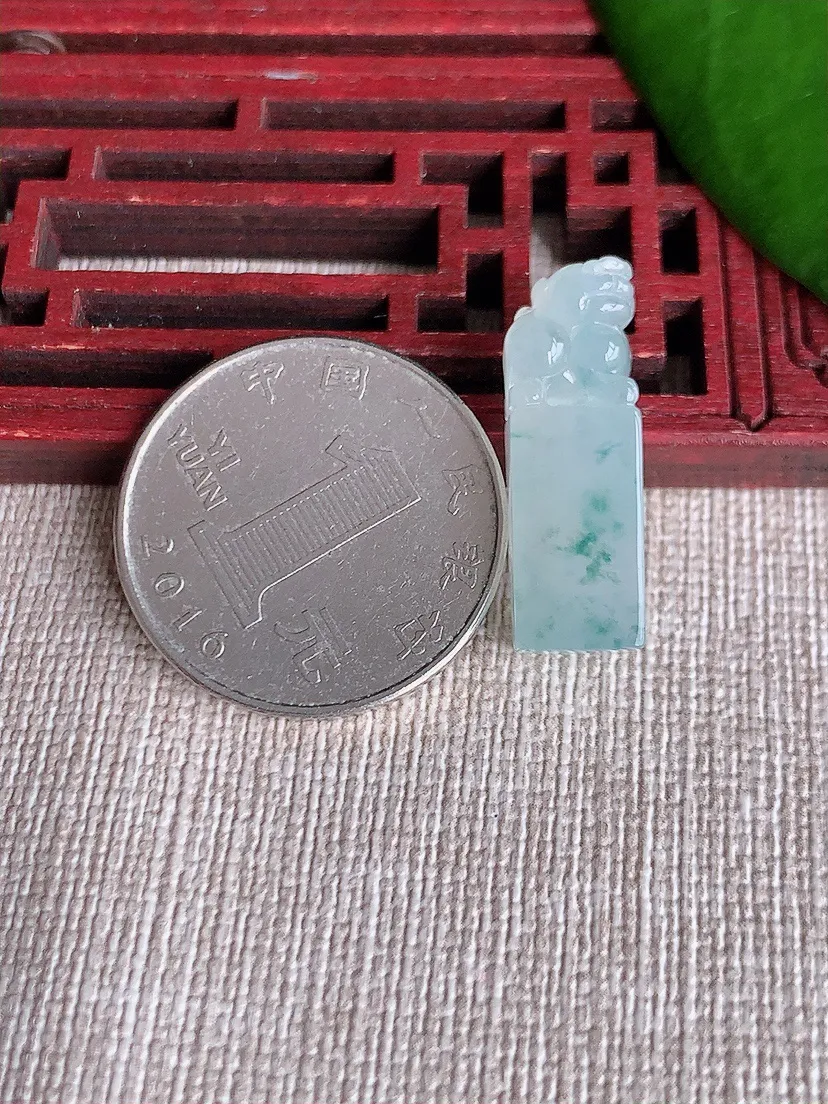 天然A货翡翠飘花招财貔貅印章尺寸24.4×8×5.7m量3.47g 0712