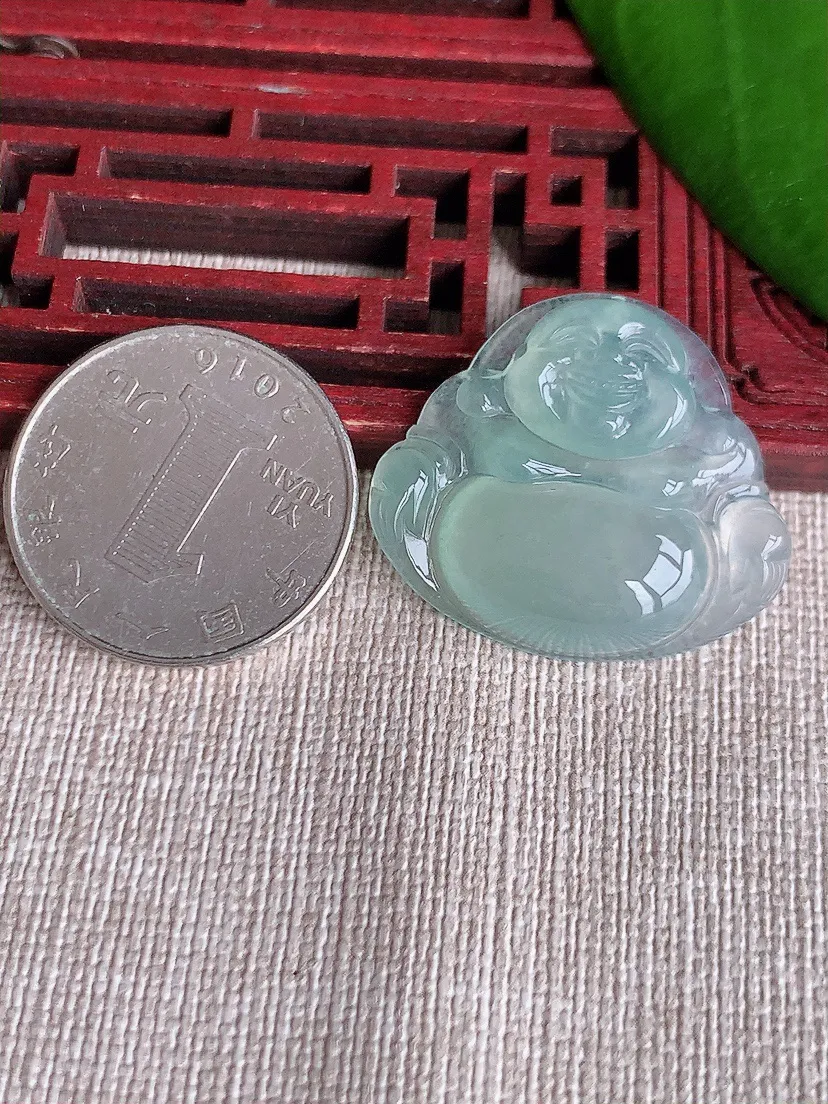 天然A货翡翠晴水佛公吊坠尺寸26.4×30×5.8m量7.13g 0713