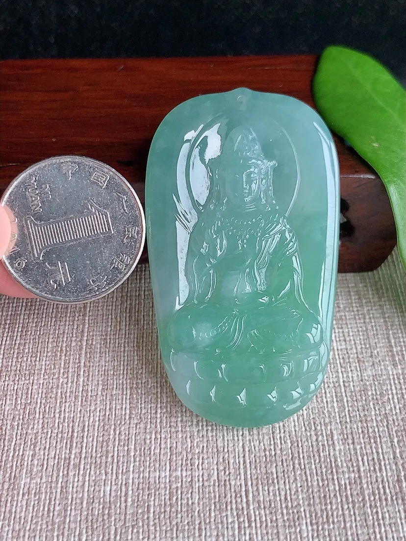 天然A货翡翠晴水观音吊坠尺寸57.4×32.7×6m量26.82g 0713