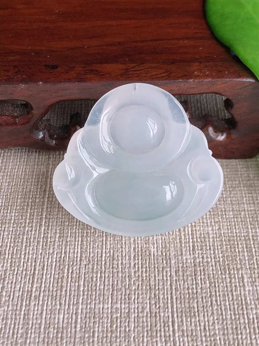 天然A货翡翠飘花佛公吊坠尺寸31.6×35.3×8m量13.88g 0712
