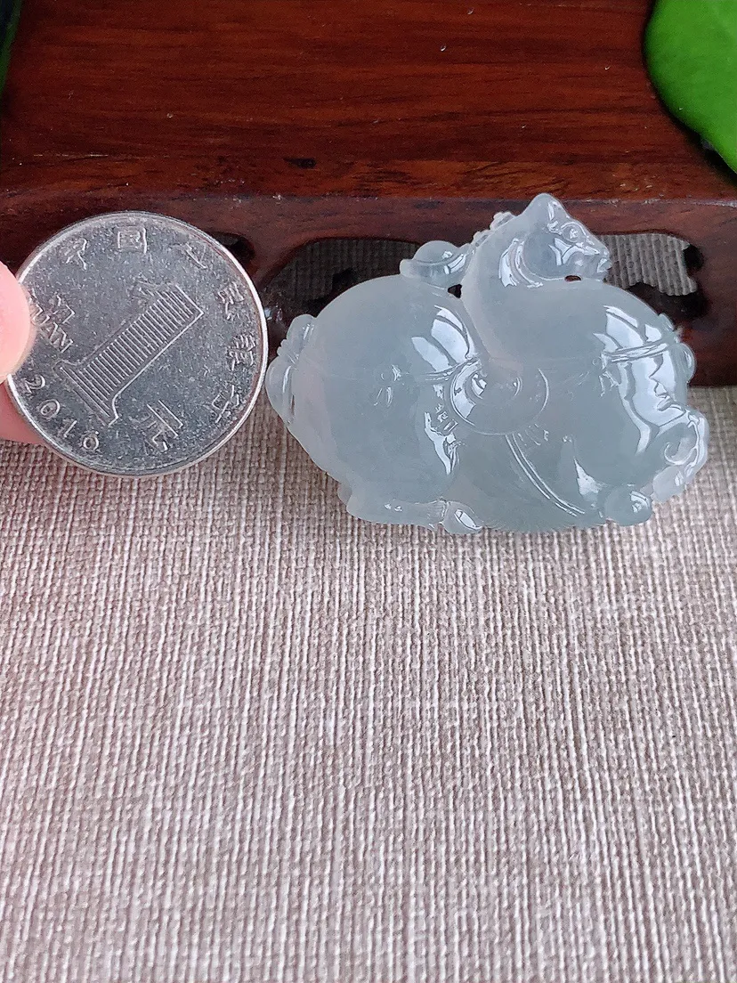 天然A货翡翠白月光唐马吊坠尺寸32×41.7×10m量24.26g 0713