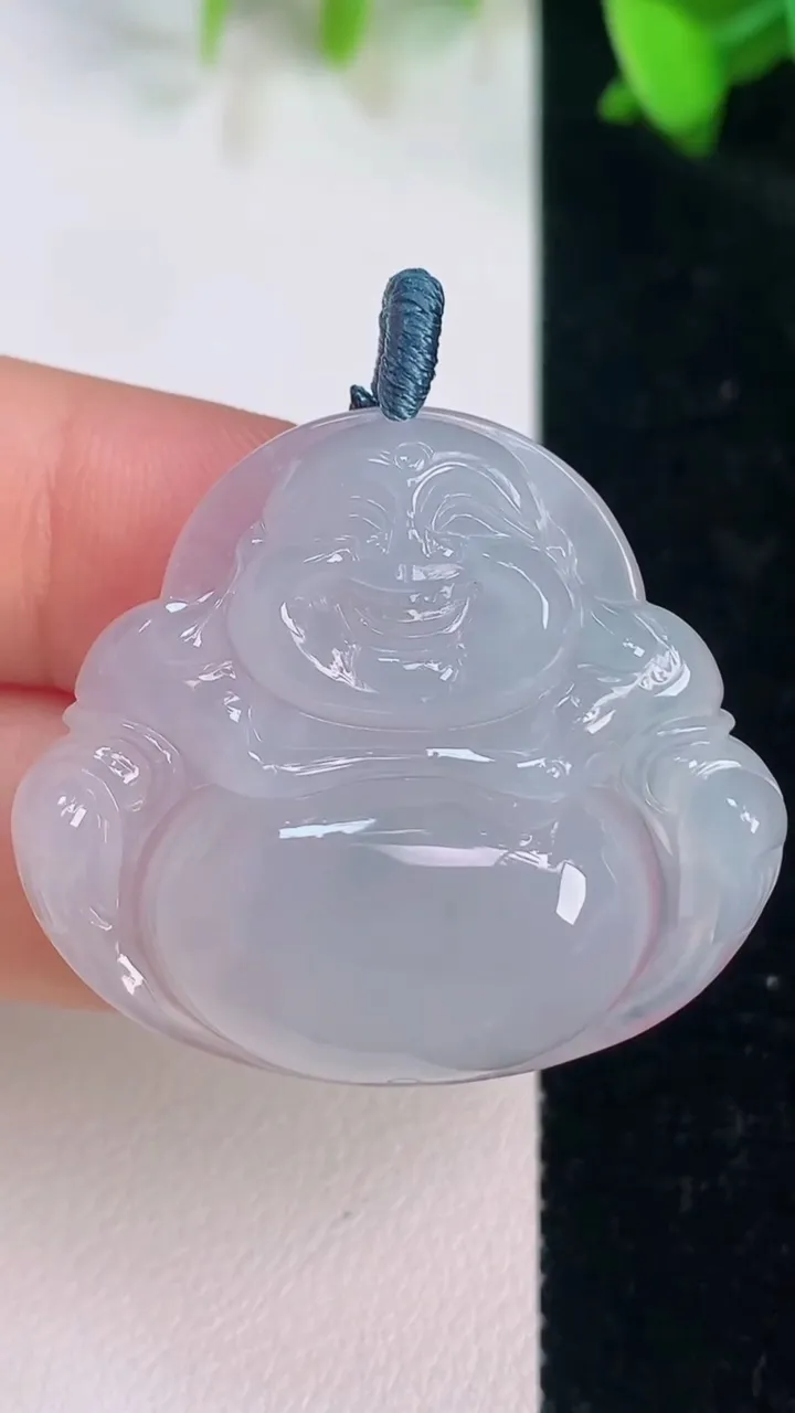 天然A货翡翠飘花佛公吊坠，尺寸31.2-35-6.3，重量:10.20g
7月14日