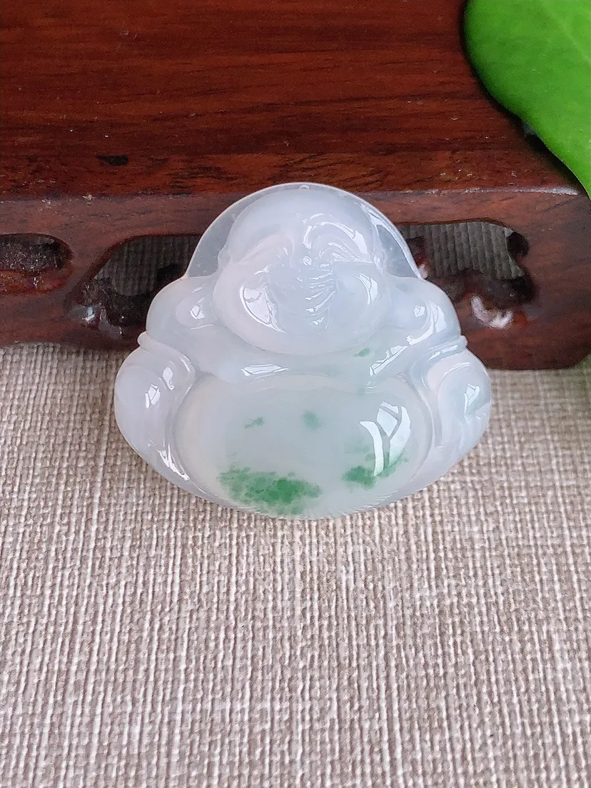 天然A货翡翠飘花佛公吊坠尺寸31.6×35.3×8m量13.88g 0712