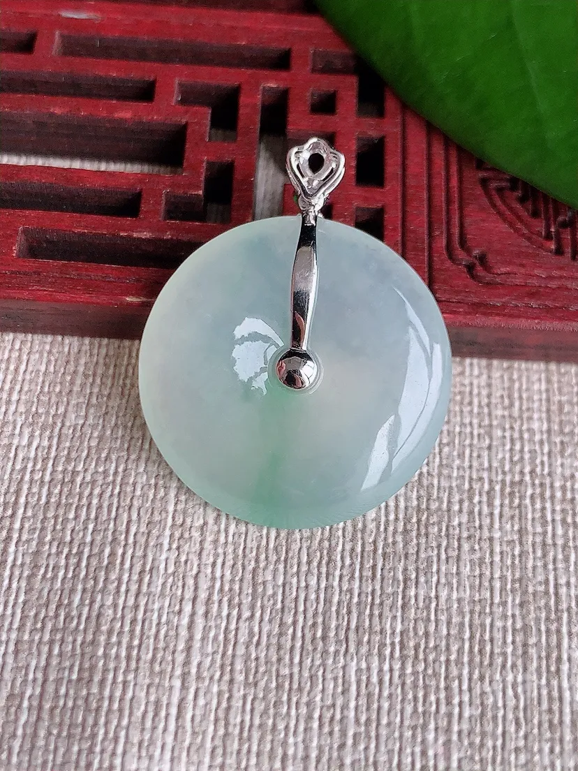 天然A货翡翠18K飘绿平安扣吊坠尺寸31.5×25×4.7m量6.58g 0713
