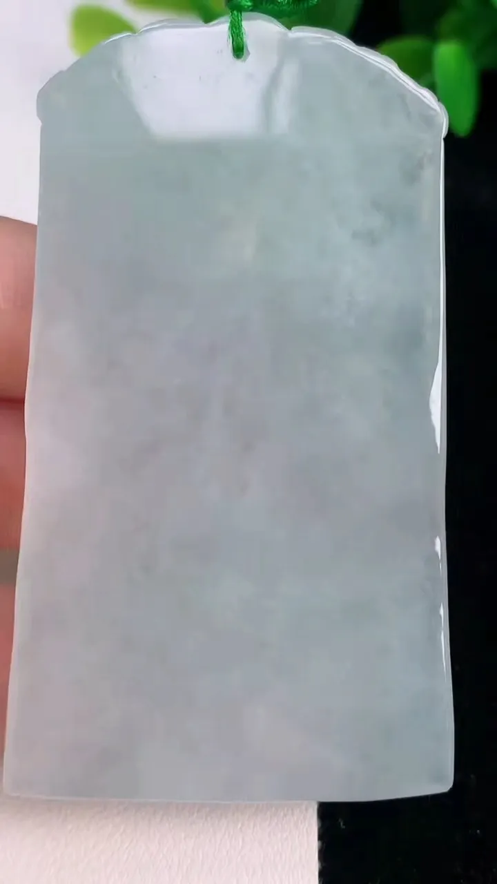 天然A货翡翠飘花文殊菩萨吊坠，尺寸69.7-41-6，重量:39.17g
7月14日