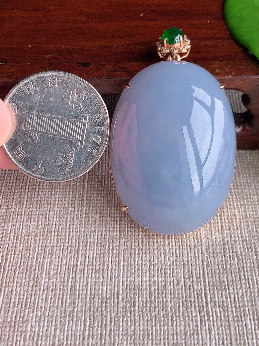 天然A货翡翠18K金伴紫罗兰大鸽子蛋面吊坠尺寸48.5×38.4×28×13.5m量27.67g 0713