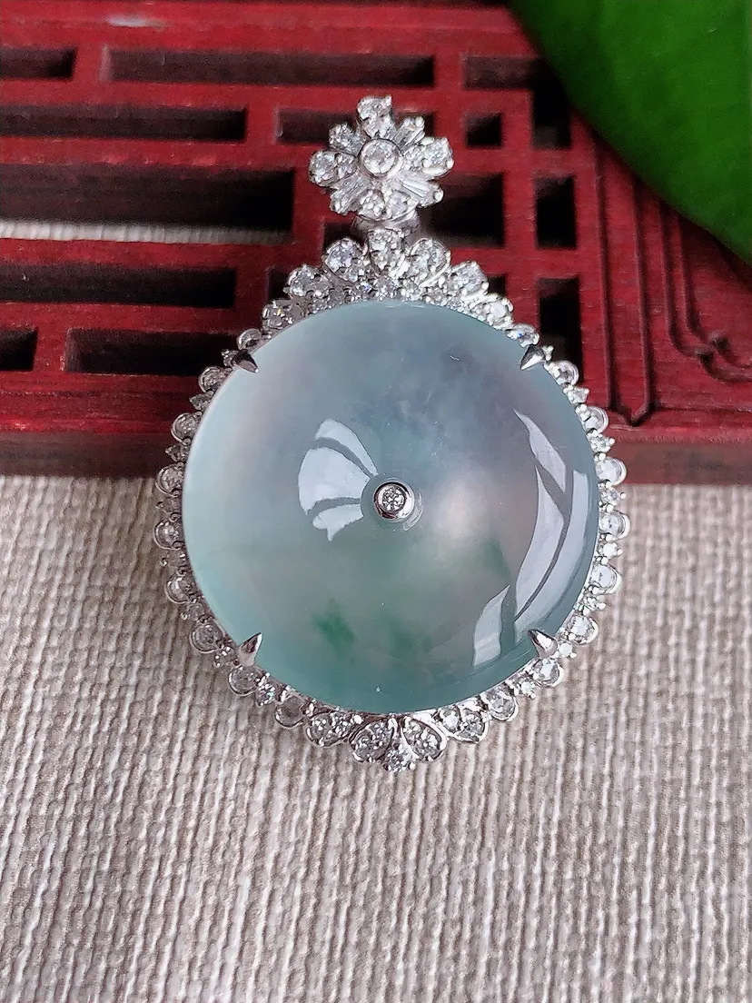天然A货翡翠18K金伴飘花平安扣吊坠尺寸37×26×9.4裸石22m量8.30g 0713