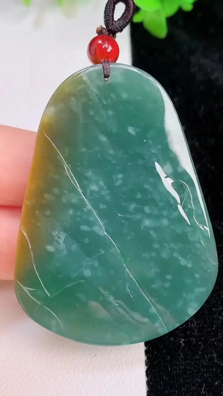 天然A货翡翠蓝水双彩山水牌吊坠，尺寸56-42-7.8，重:27.79g
7月15日