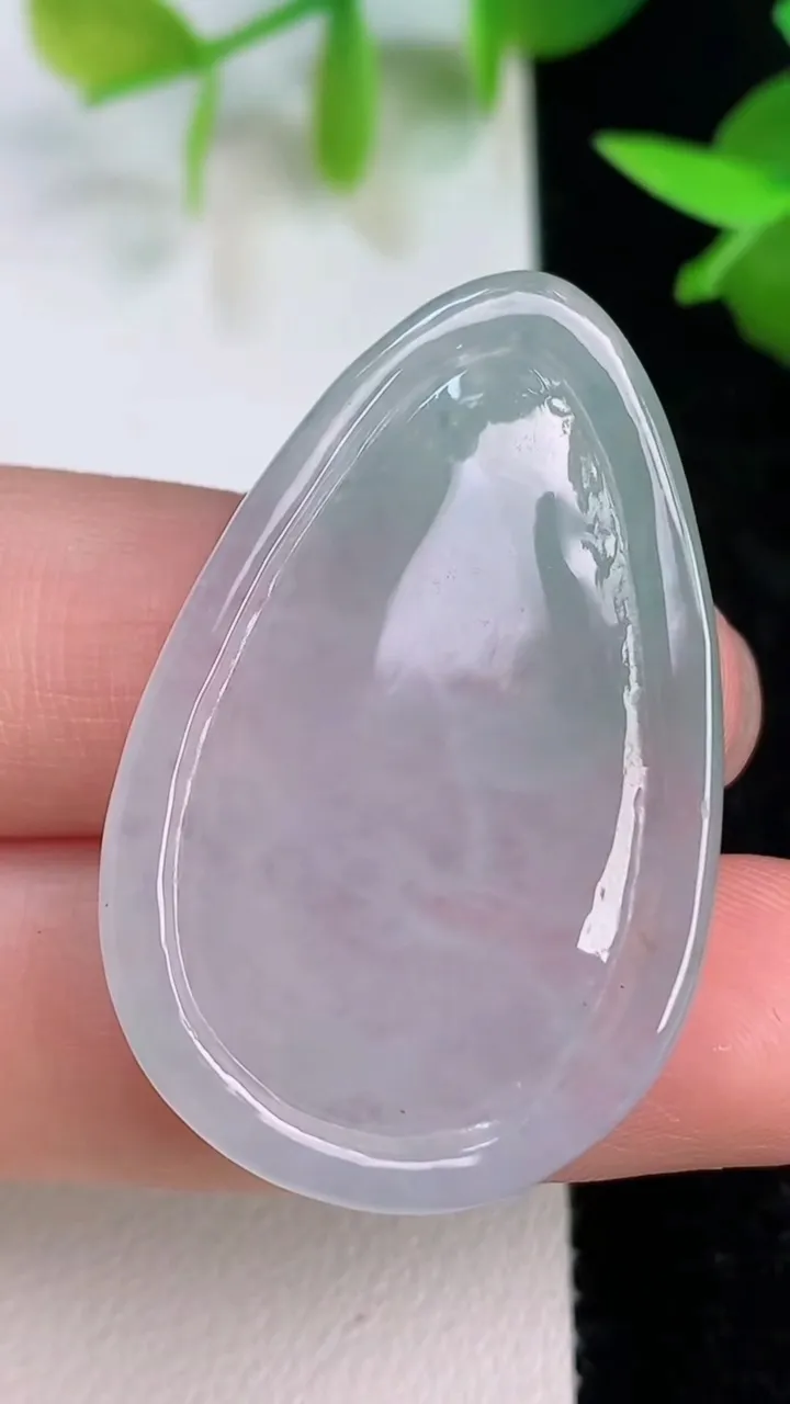 天然A货翡翠普贤菩萨吊坠，尺寸38.3-24-5，重量:8.52g
7月15日