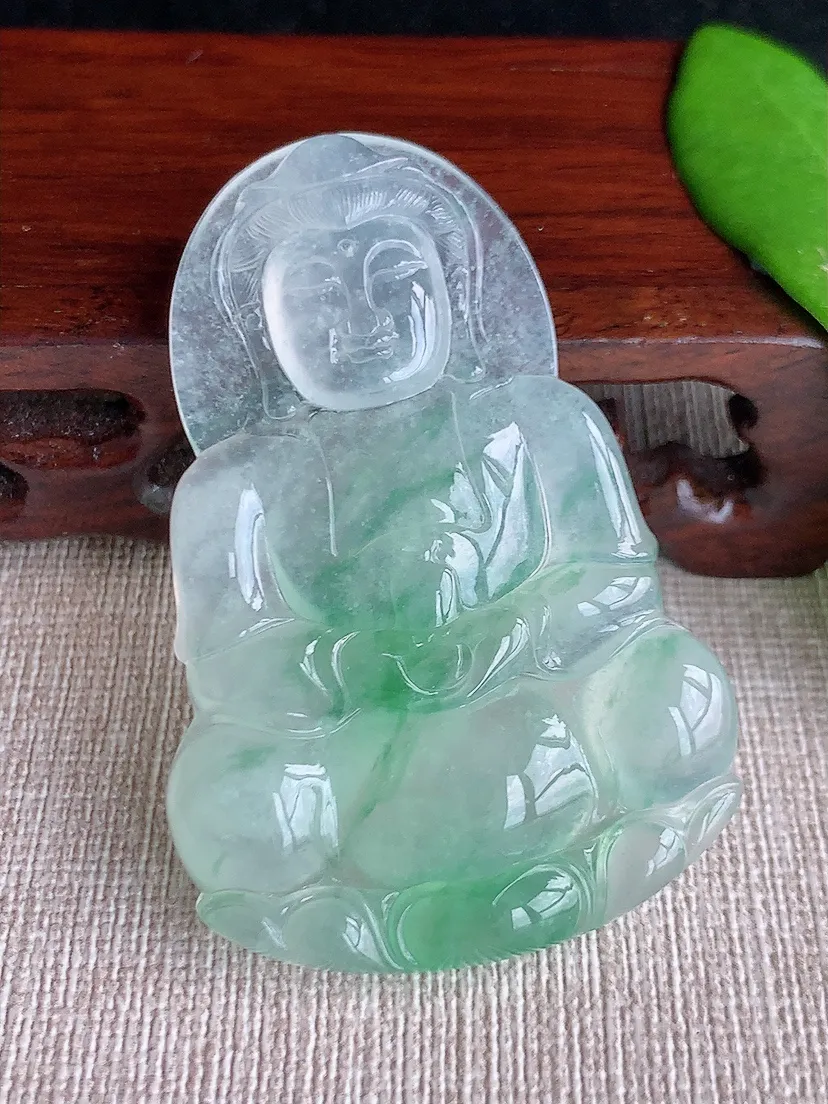 天然A货翡翠飘花正装观件尺寸56.8×38.2×5.8m量22.53g 0714
