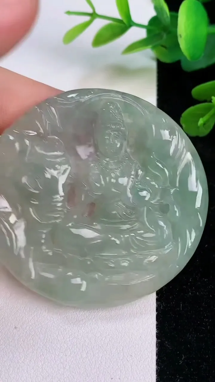 天然A货翡翠普贤菩萨吊坠，尺寸 53.5-5.5，重: 26.36g
7月17日