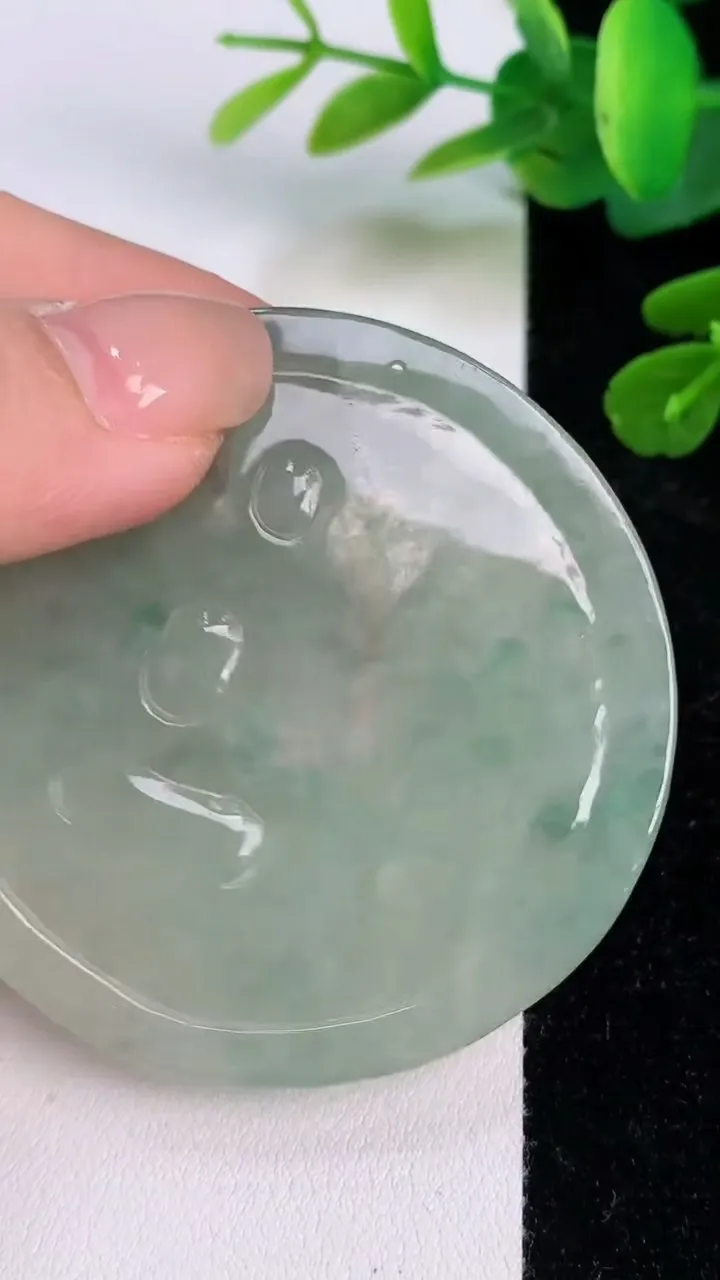 天然A货翡翠普贤菩萨吊坠，尺寸 53.5-5.5，重: 26.36g
7月17日