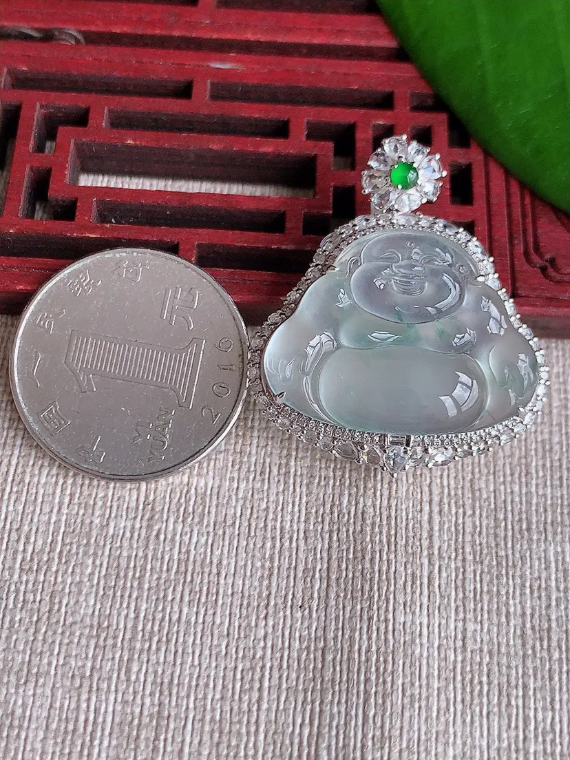 天然A货翡翠18K金伴飘花佛公吊坠尺寸35.2×31×11.2裸石20.6×27.2m量7.92g 0715