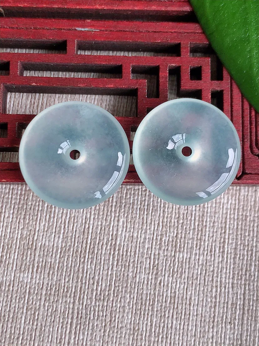 天然A货翡翠白月光平安扣吊坠一对尺寸21.6×5m量10.16g 0715