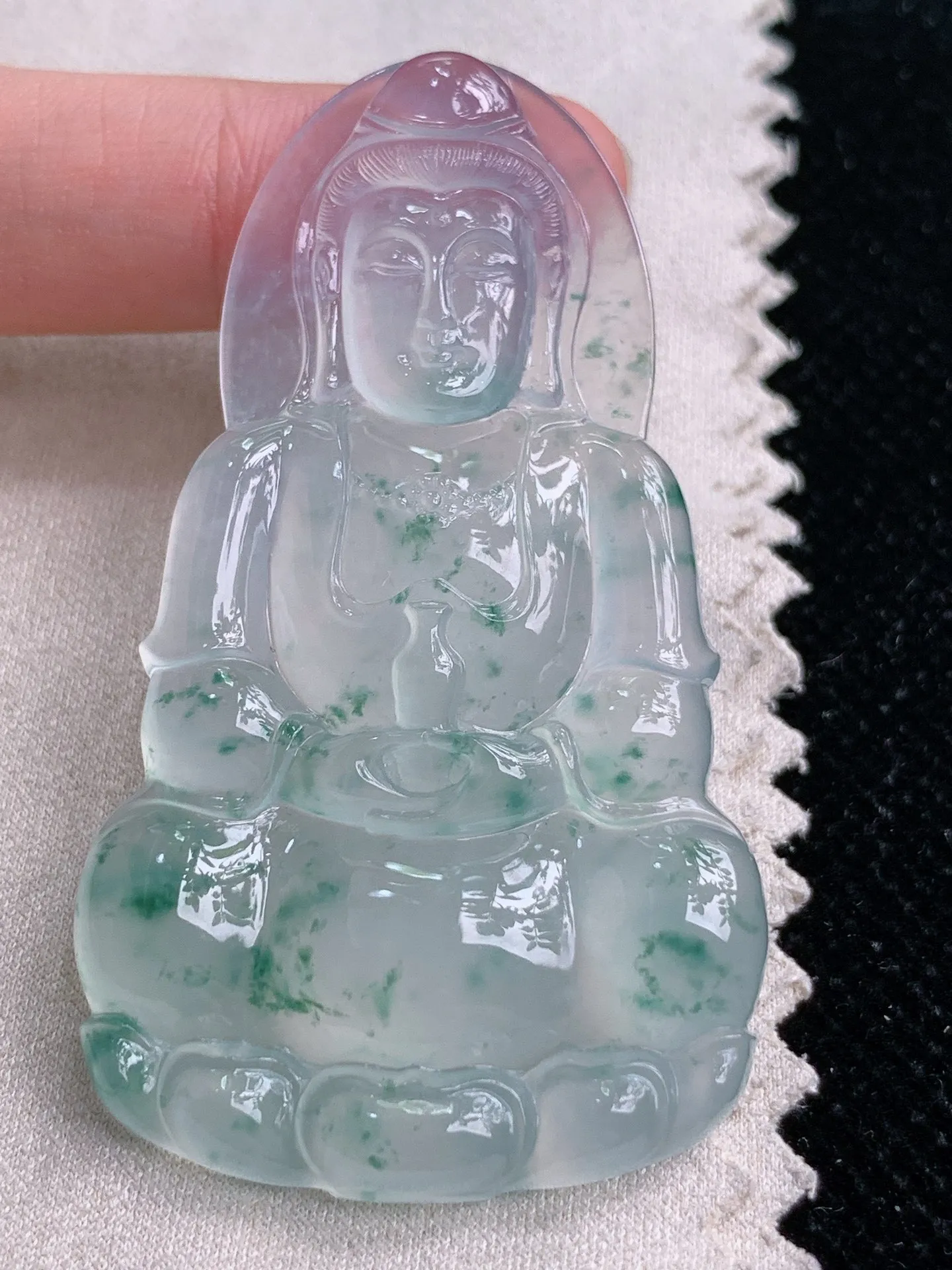 天然A货翡翠冰飘花一刀切正装观音镶嵌件尺寸57.7×33×5.6m量19.07g 0715