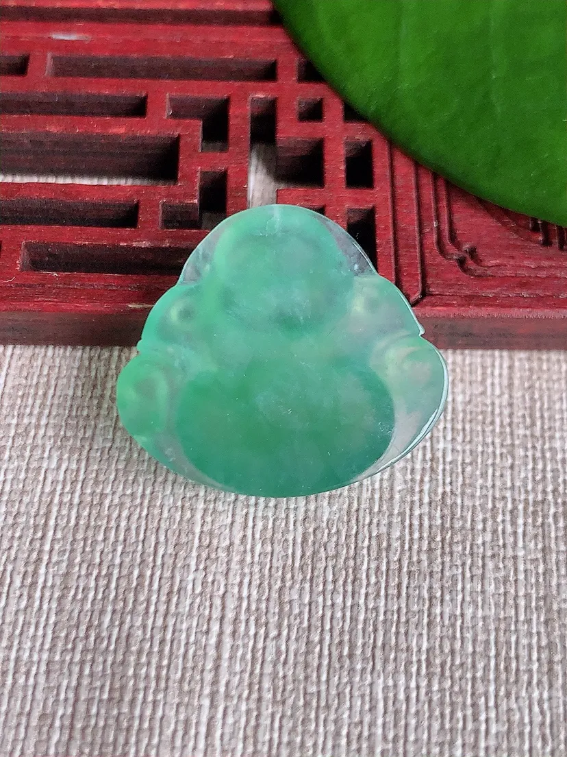 天然A货翡翠晴绿一刀切佛公吊坠尺寸23.6×26.4×5.3m量5.40g 0717