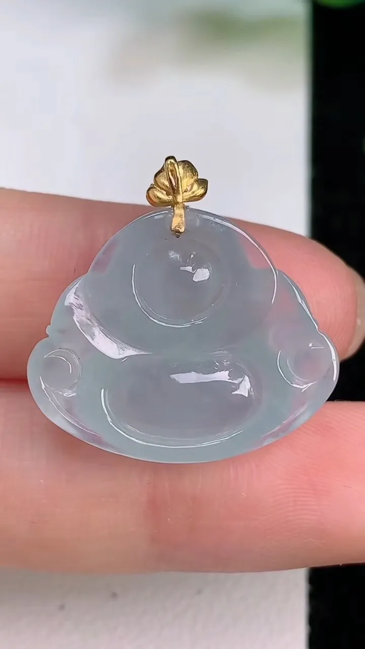 天然A货翡翠佛公吊坠，尺寸19-23-6，重量:3.89g
7月18日