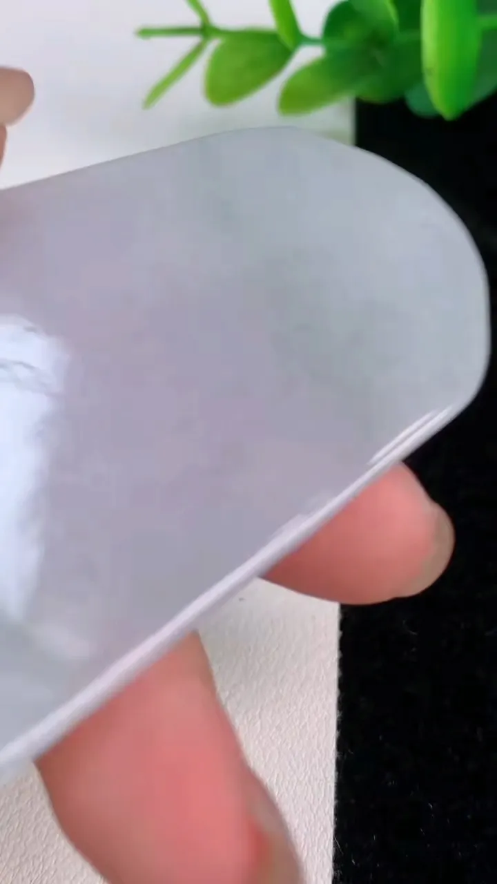 天然A货翡翠飘花普贤菩萨吊坠，尺寸66.3-43-5.6，重量:33.36g
7月18日