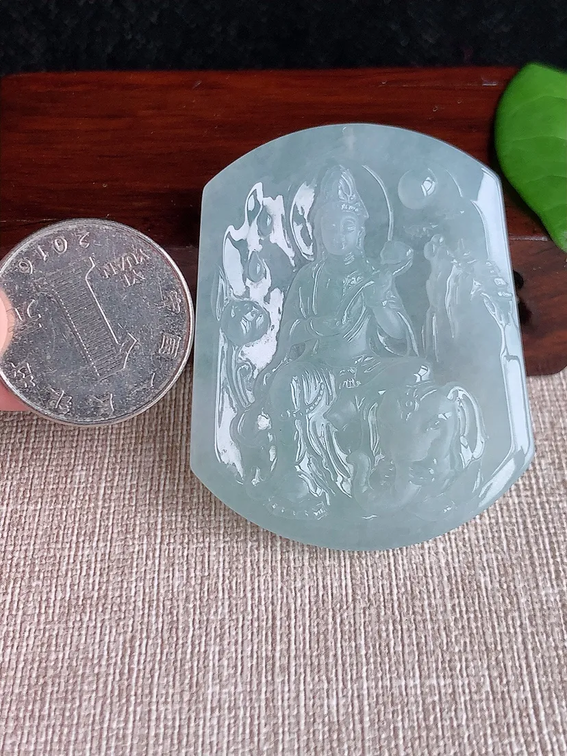 天然A货翡翠晴水一刀切普贤菩萨吊坠尺寸50.7×40.7×5.8m量27.33g 0717