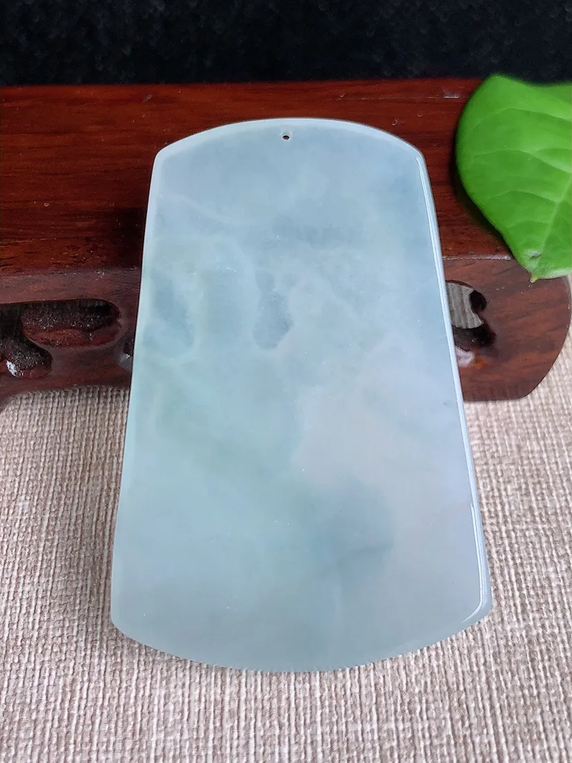 天然A货翡翠淡紫罗兰虚空藏菩萨吊坠尺寸61.3×40.4×5.3m量31.22g 0717
