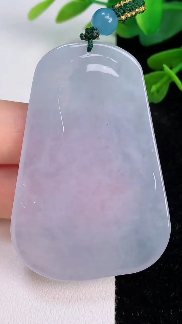 天然A货翡翠紫罗兰观音菩萨吊坠，尺寸56.6-38.7-5.3，重量:26.16g
7月18日