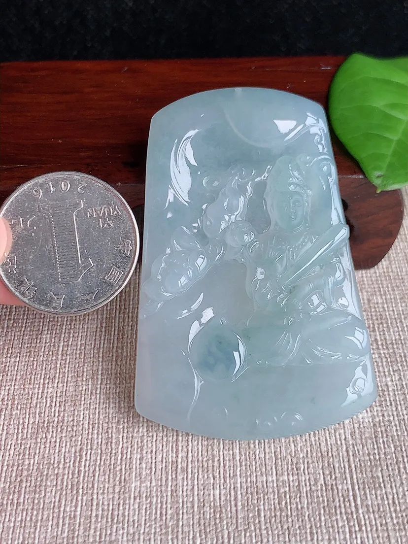 天然A货翡翠淡紫罗兰虚空藏菩萨吊坠尺寸61.3×40.4×5.3m量31.22g 0717