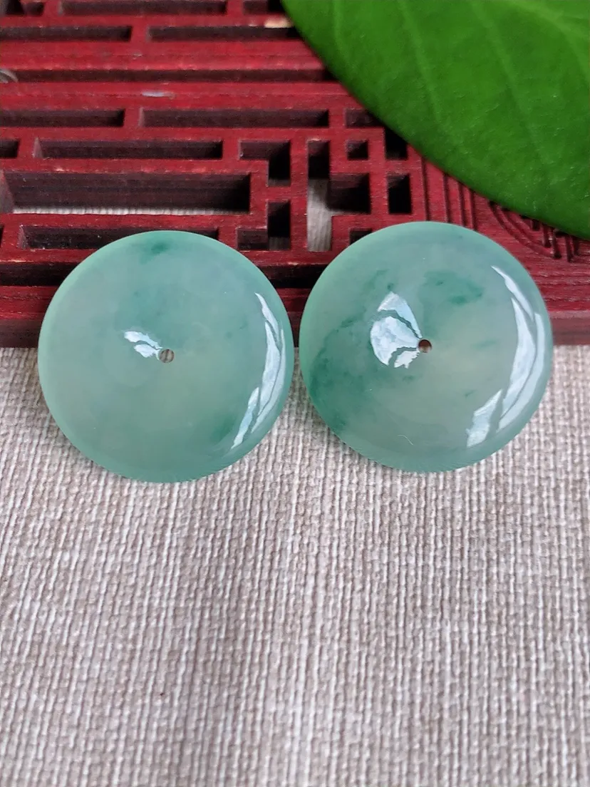 天然A货翡翠飘花平安扣吊坠一对尺寸25×5m量13.16g 0719