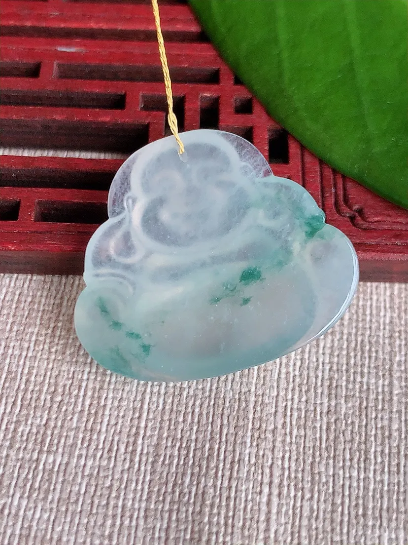 天然A货翡翠飘花一刀切佛公吊坠尺寸27.5×32.2×6m量8.90g 0718